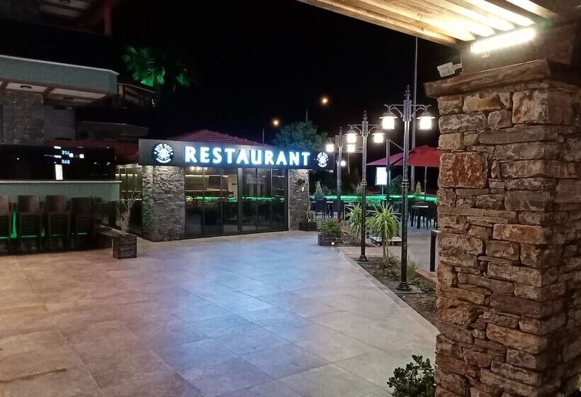 هتل Sarigerme New Gate