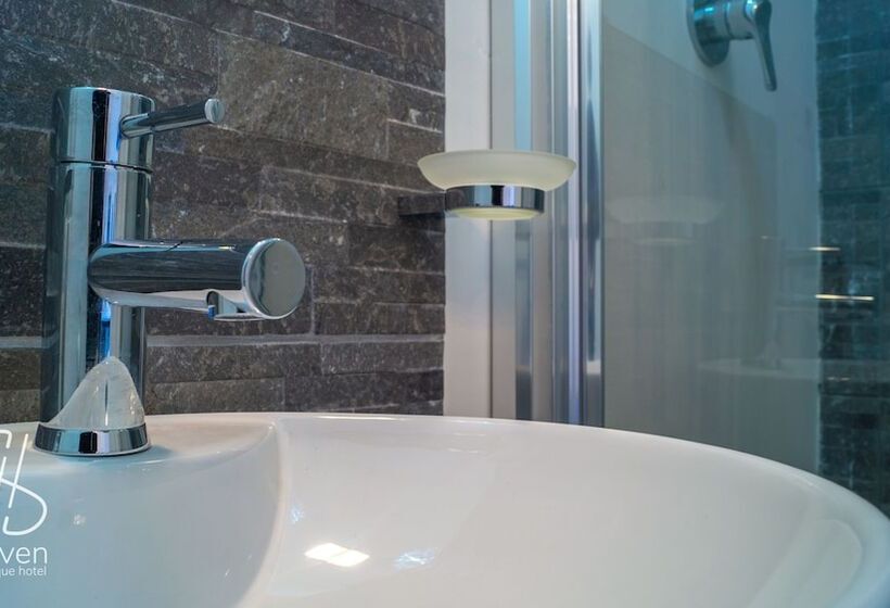 هتل Seven Boutique