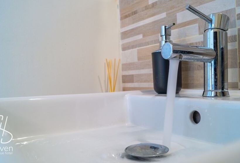 هتل Seven Boutique