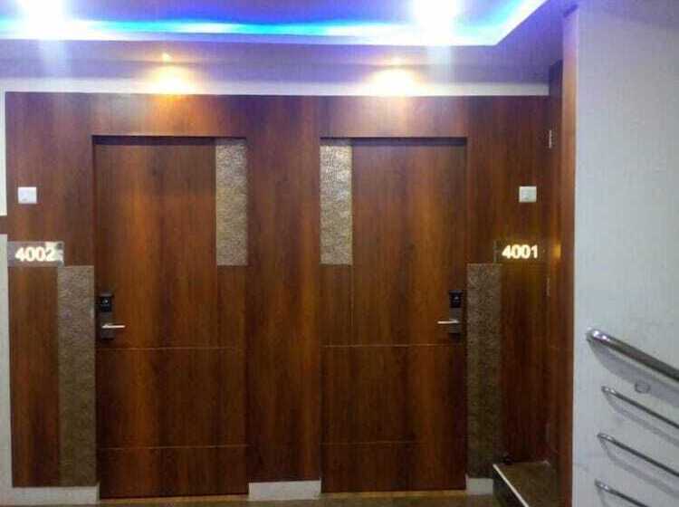 ホテル Swarna Inn