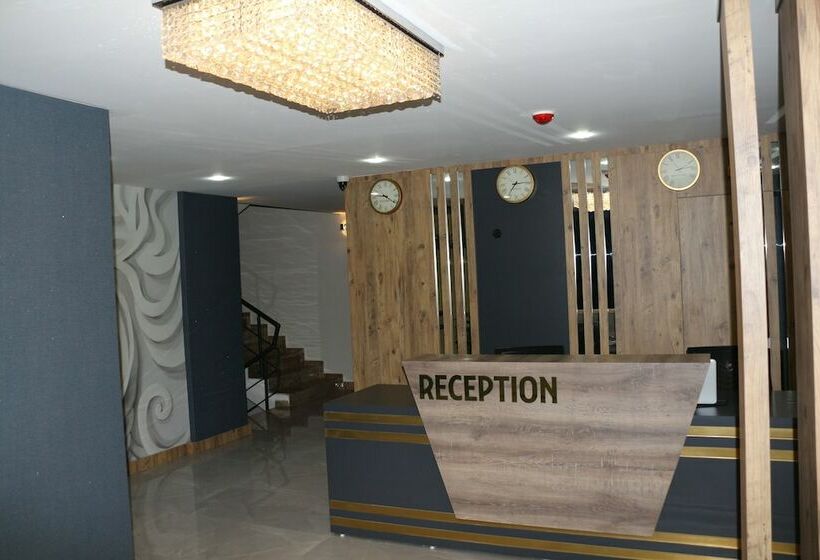 فندق Teker Suite