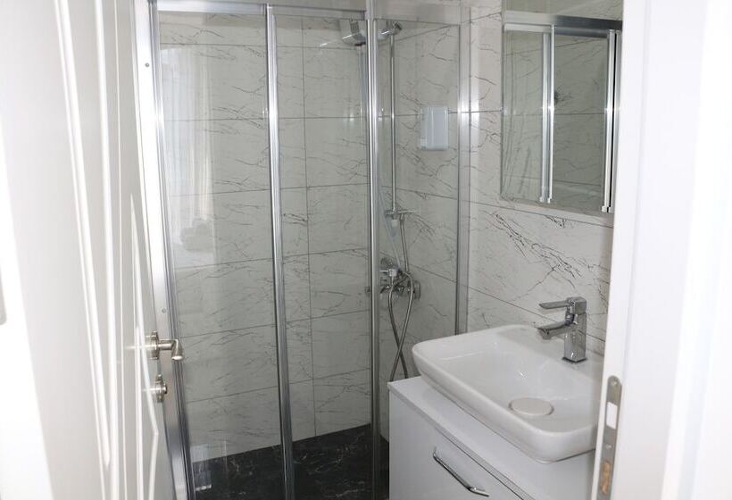 فندق Teker Suite