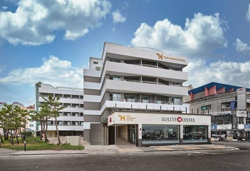 Hotel The Naksan