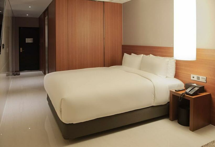 Top Cloud Hotel Cheonan