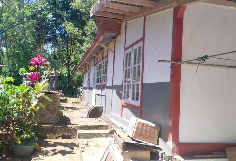 בית מלון כפרי Villa Yasmin Malino