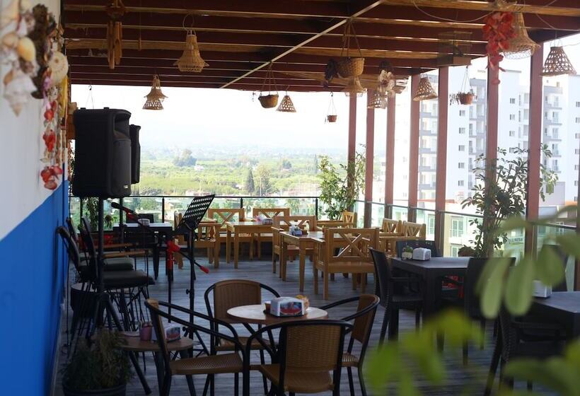 هتل Vm Resort
