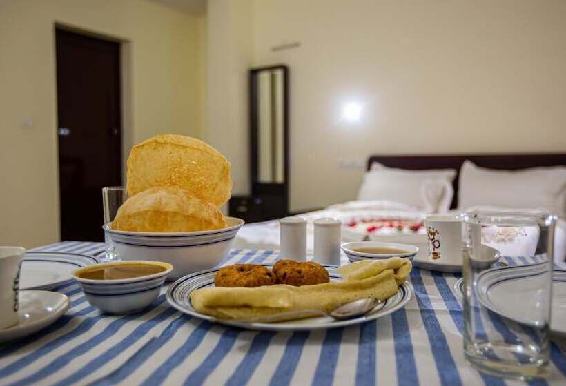 호텔 Woodside Residency Thekkady