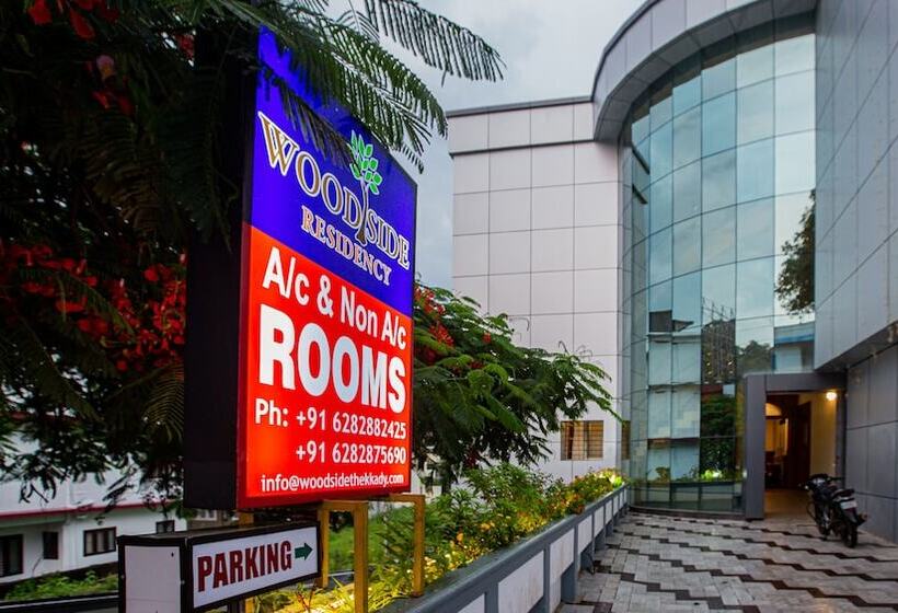 호텔 Woodside Residency Thekkady