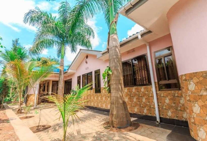 Kilimanjaro Peak Hostel