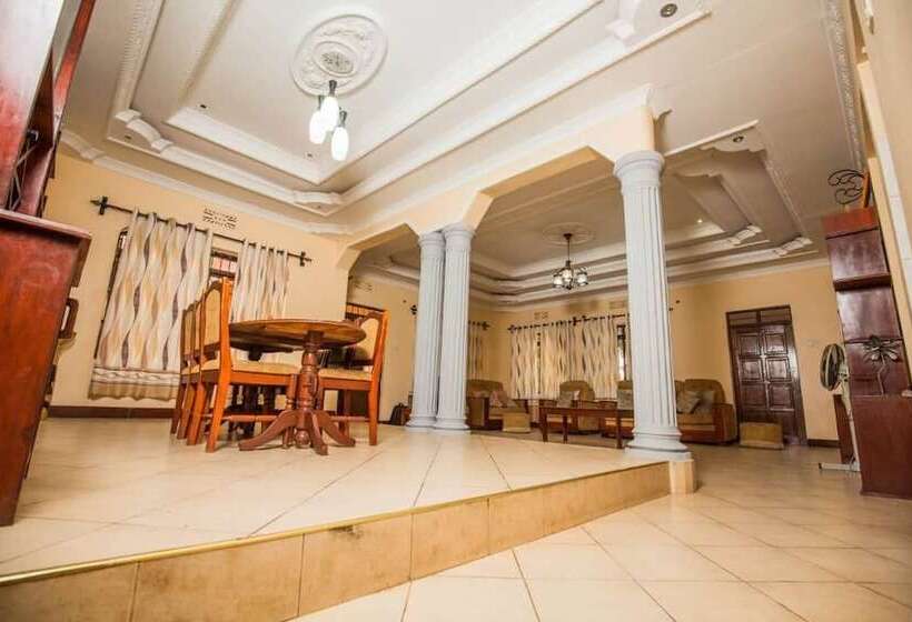 Kilimanjaro Peak Hostel