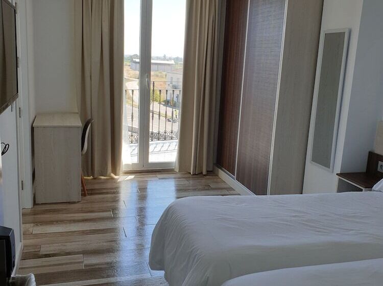 Mesón Hostal La Cabaña