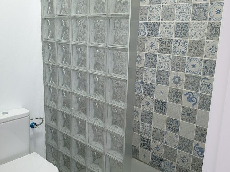 Mesón Hostal La Cabaña