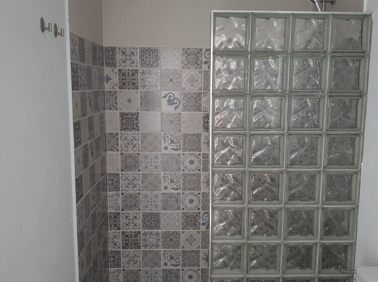 Mesón Hostal La Cabaña