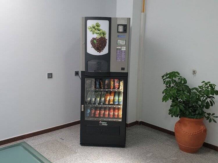 Mesón Hostal La Cabaña