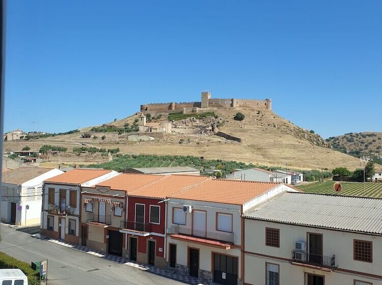 Mesón Hostal La Cabaña