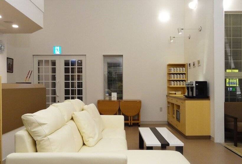 汽车旅馆  Family Lodge Hatagoya Okayama