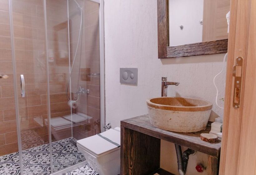 Myhouse Urla Butik Otel