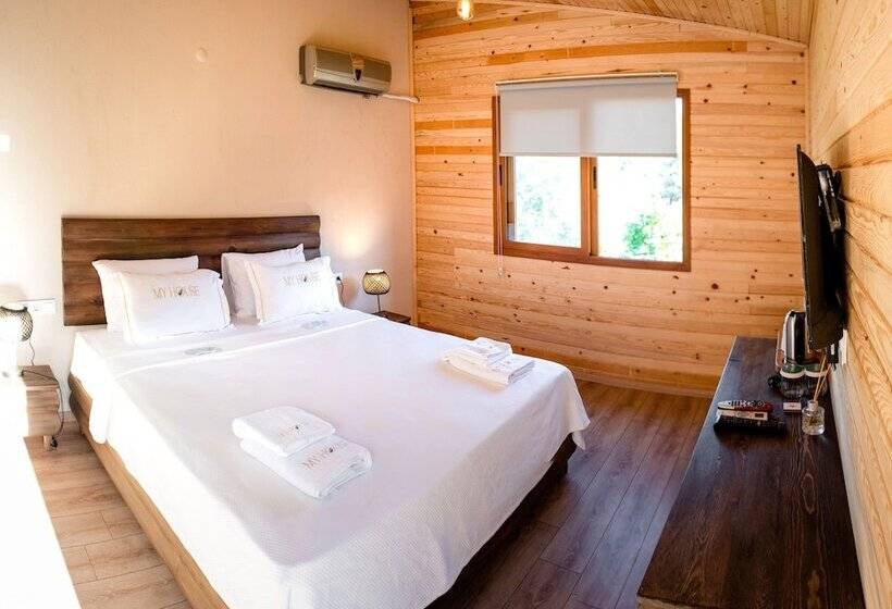 Myhouse Urla Butik Otel