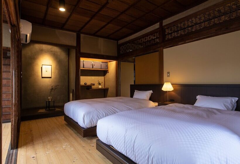 Nipponia Hotel Ozu Castle Town