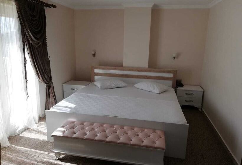 Otel Bostanci