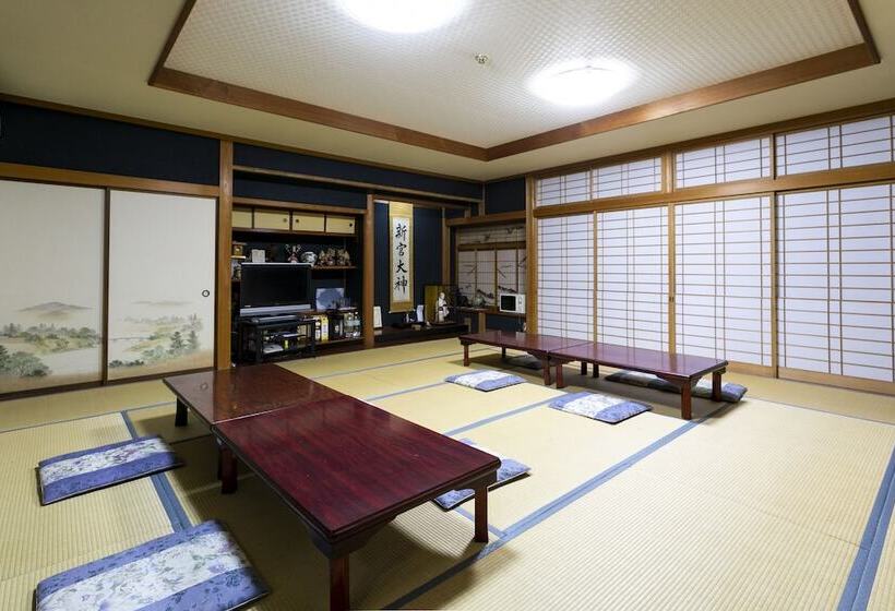 펜션 Komatsu Ryokan