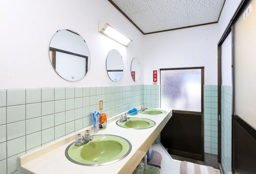 펜션 Komatsu Ryokan