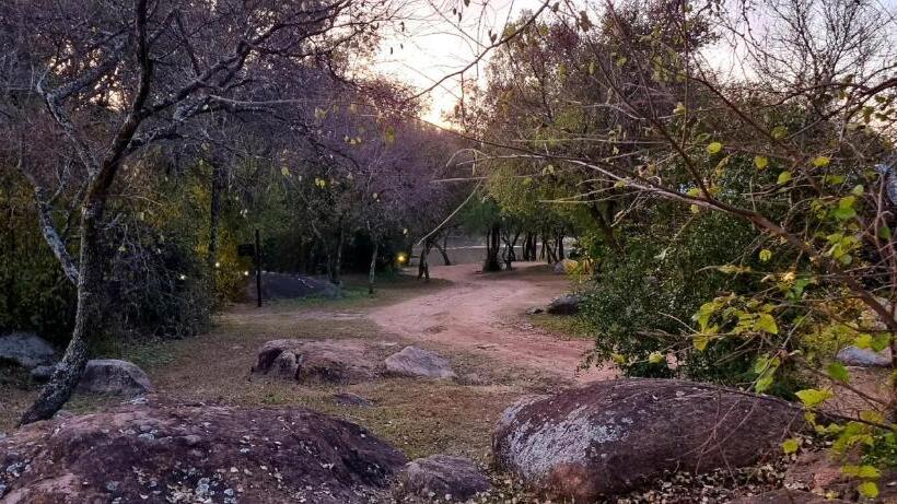 펜션 River Rock Lodge