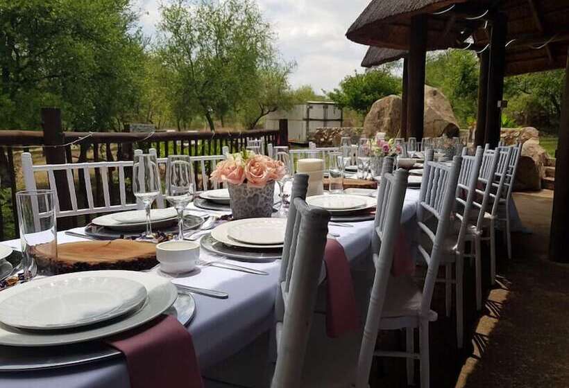 펜션 River Rock Lodge