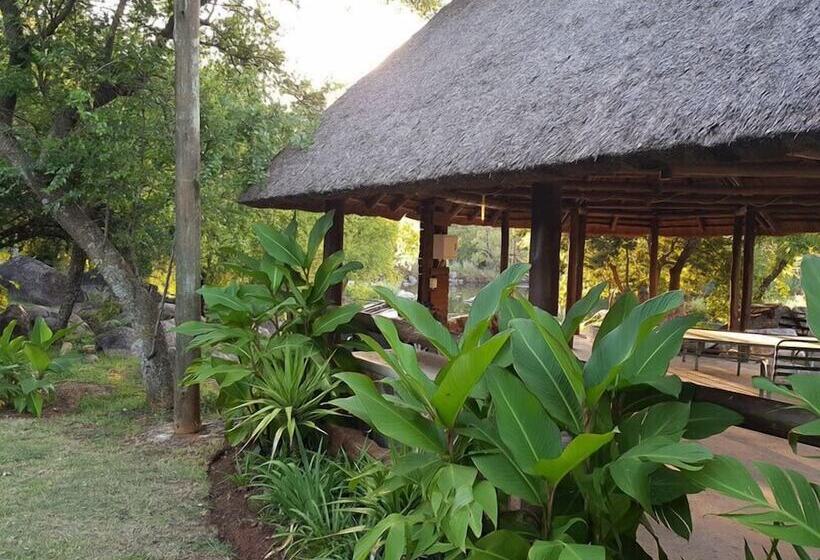 بنسيون River Rock Lodge