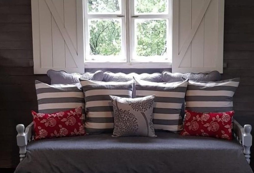 ペンション River Rock Lodge