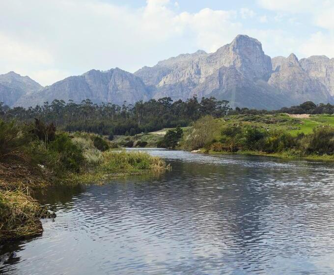 پانسیون The Farmstead