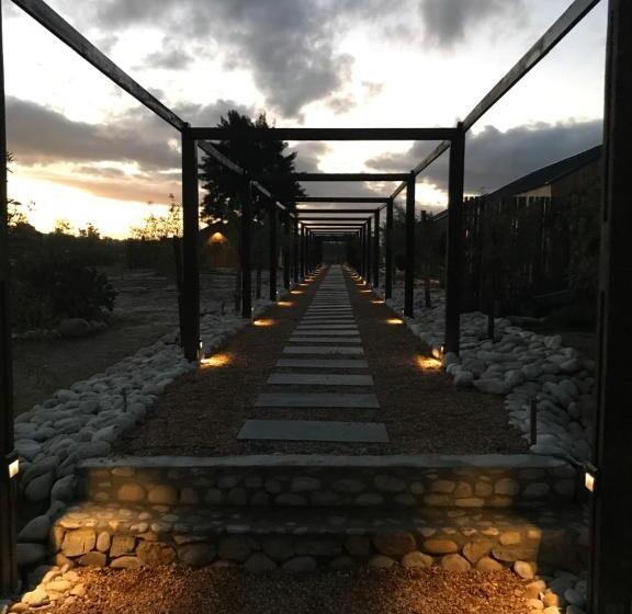 پانسیون The Farmstead