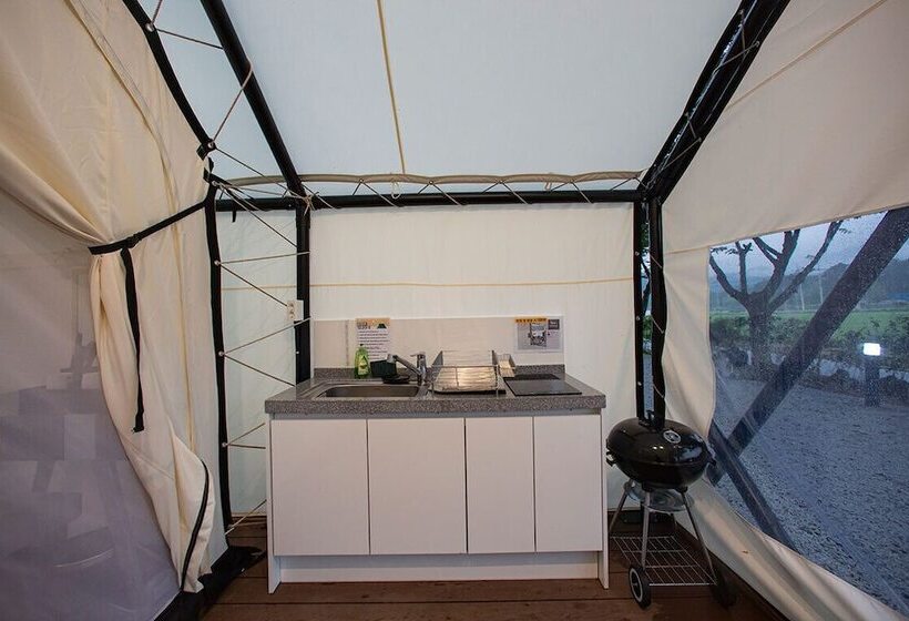 リゾートホテル Geochang Surfing Park