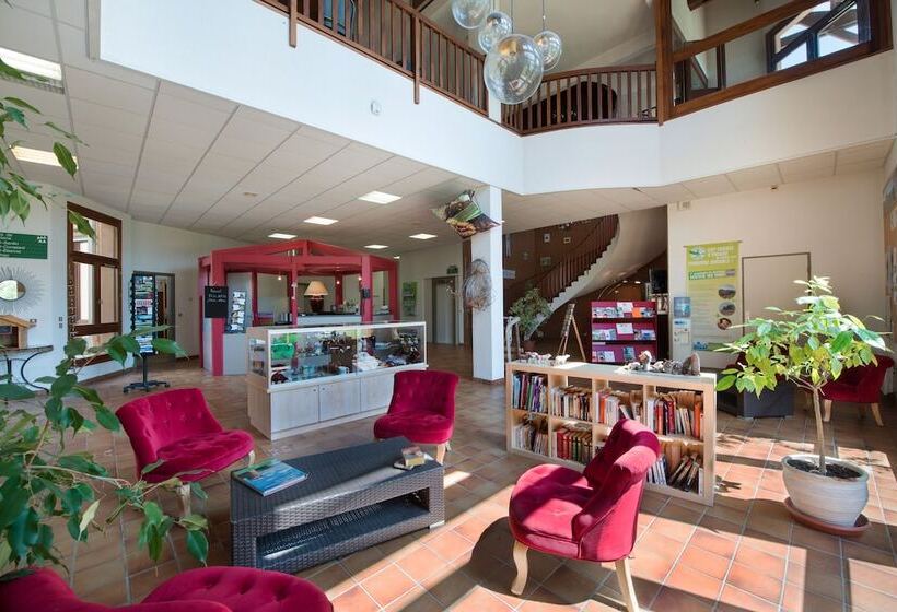 אתר נופש La Chataigneraie