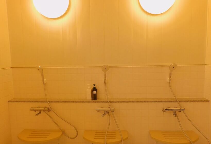 אתר נופש Snow Peak Tosashimizu