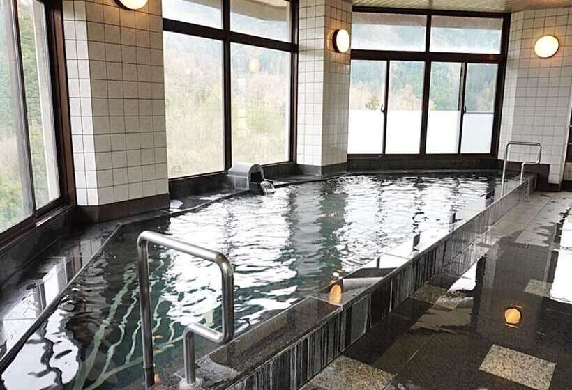 ريوكان Green Spa Tsutsuga