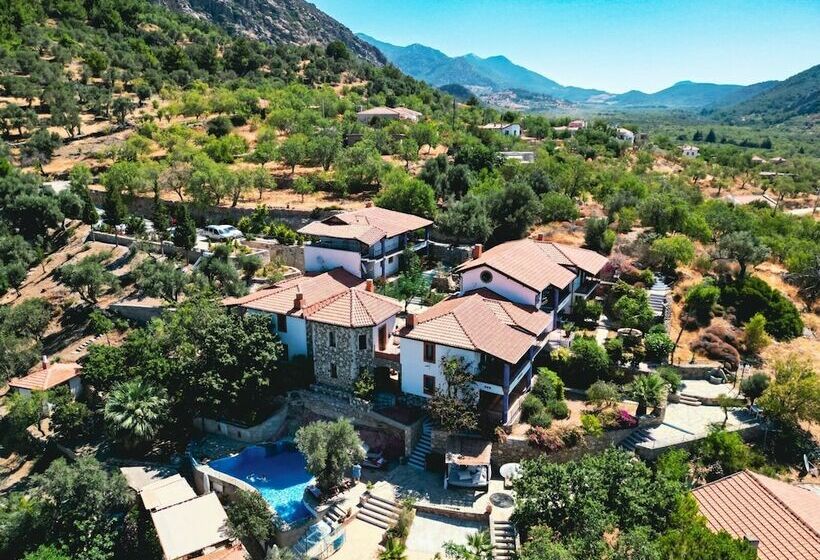 şato Triopia Butik Otel