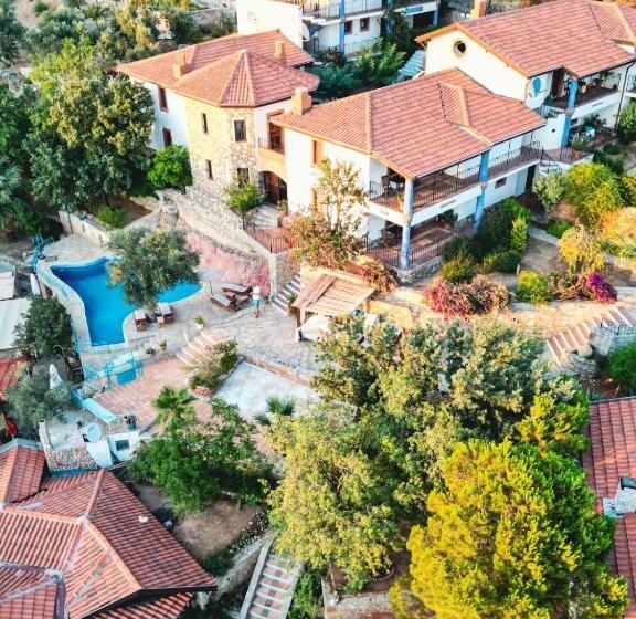 şato Triopia Butik Otel