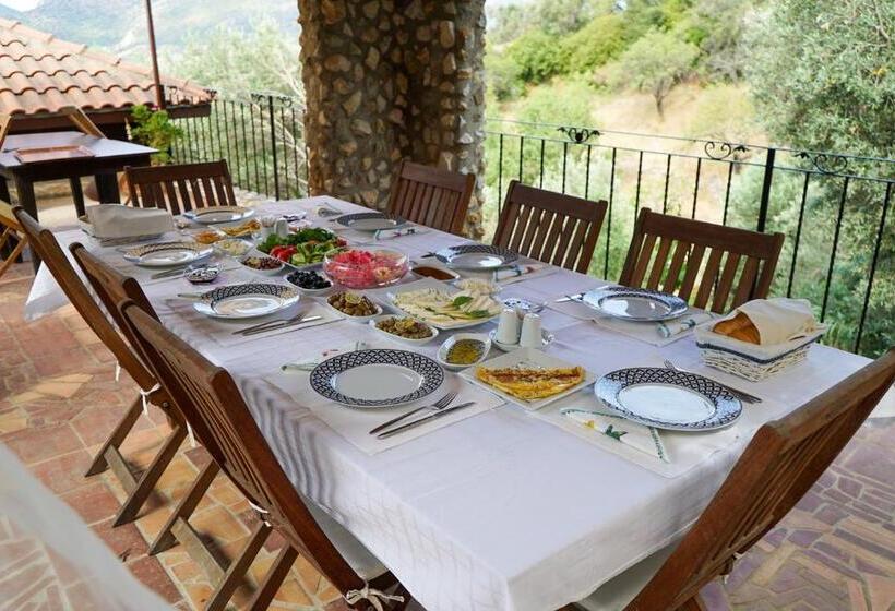 şato Triopia Butik Otel