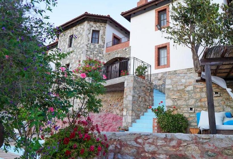 şato Triopia Butik Otel