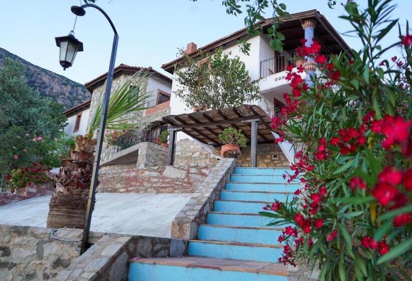 şato Triopia Butik Otel