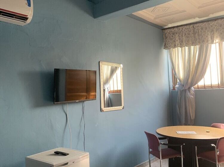 Sovitel Hotel And Restaurant