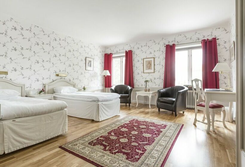 Отель Tidaholm Stadsl