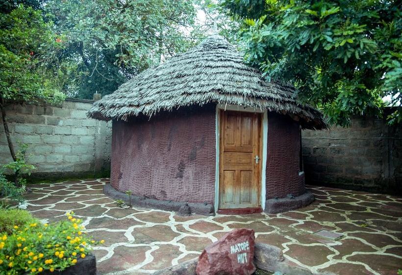 تختخواب و صبحانه Charming Eco Homestay Near Kilimanjaro International Airport