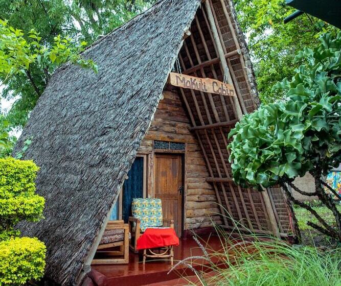 تختخواب و صبحانه Charming Eco Homestay Near Kilimanjaro International Airport