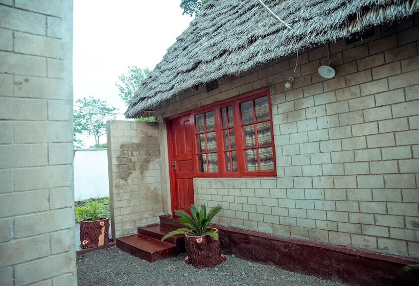تختخواب و صبحانه Charming Eco Homestay Near Kilimanjaro International Airport