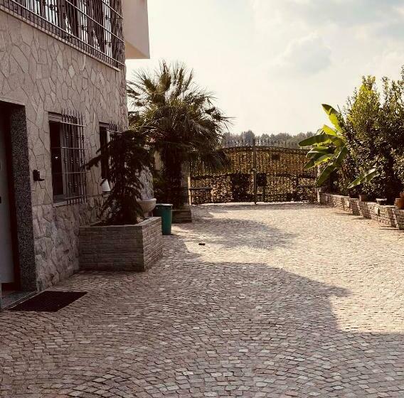 مبيت وإفطار Fiera Milano Rho 5