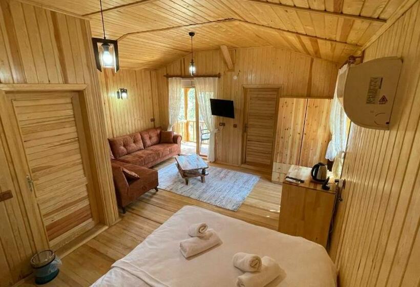 住宿加早餐  Tahtalı Göl Evleri