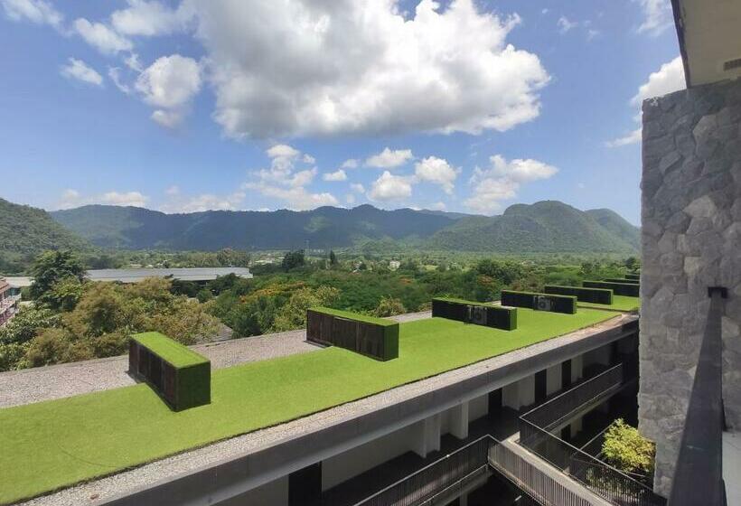 Botanica Khaoyai Condotel