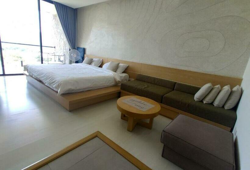 Botanica Khaoyai Condotel